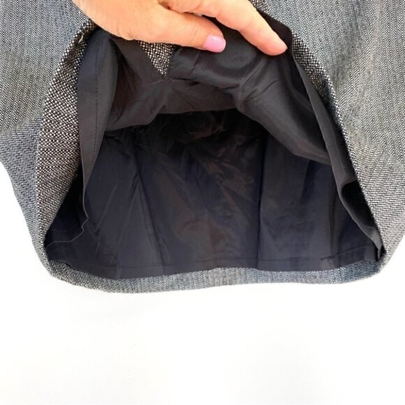 Banana Republic pencil skirt, belted, in a wool tweed blend - Picture 6 of 10